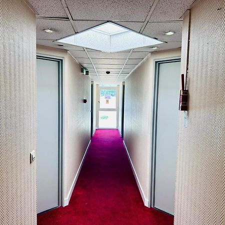 The Originals City, Hotel Nimes Costieres, Ex Inter Hotel エクステリア 写真