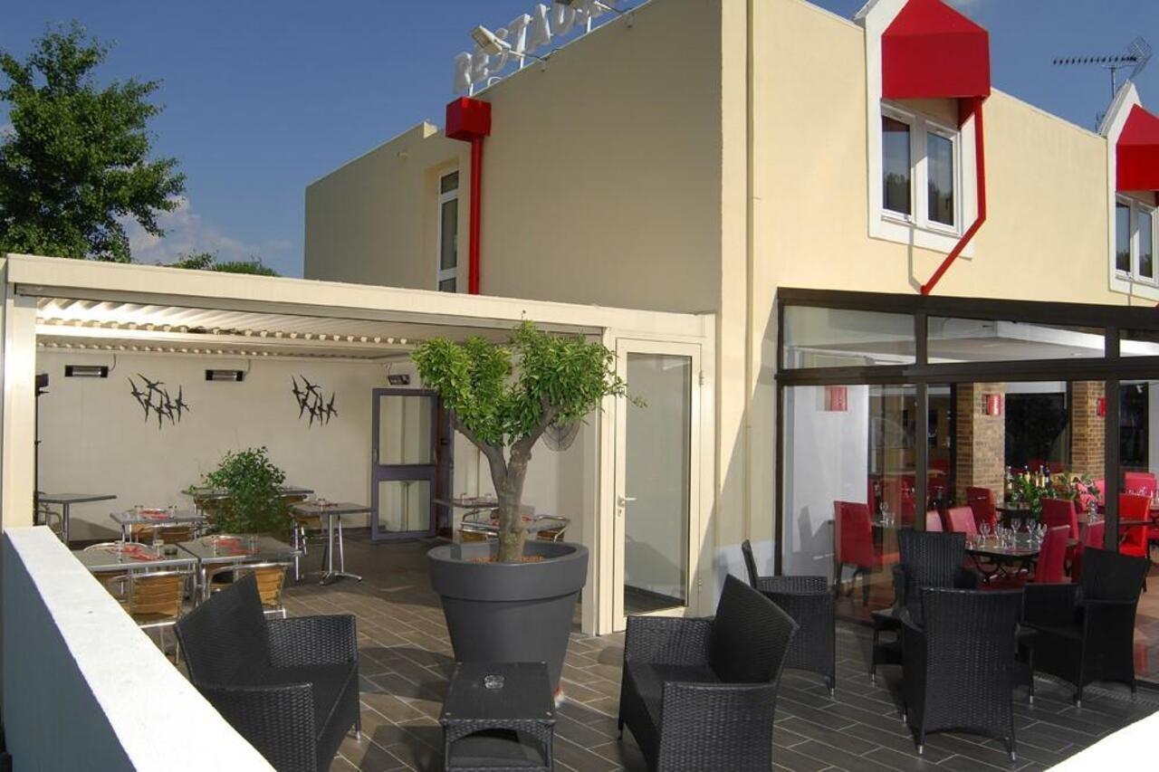 The Originals City, Hotel Nimes Costieres, Ex Inter Hotel エクステリア 写真
