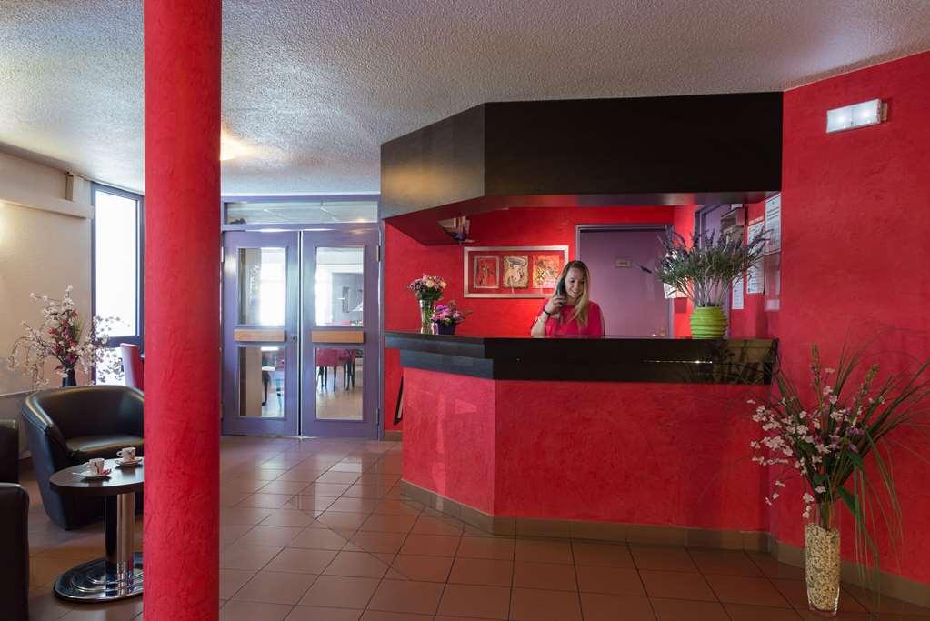 The Originals City, Hotel Nimes Costieres, Ex Inter Hotel インテリア 写真